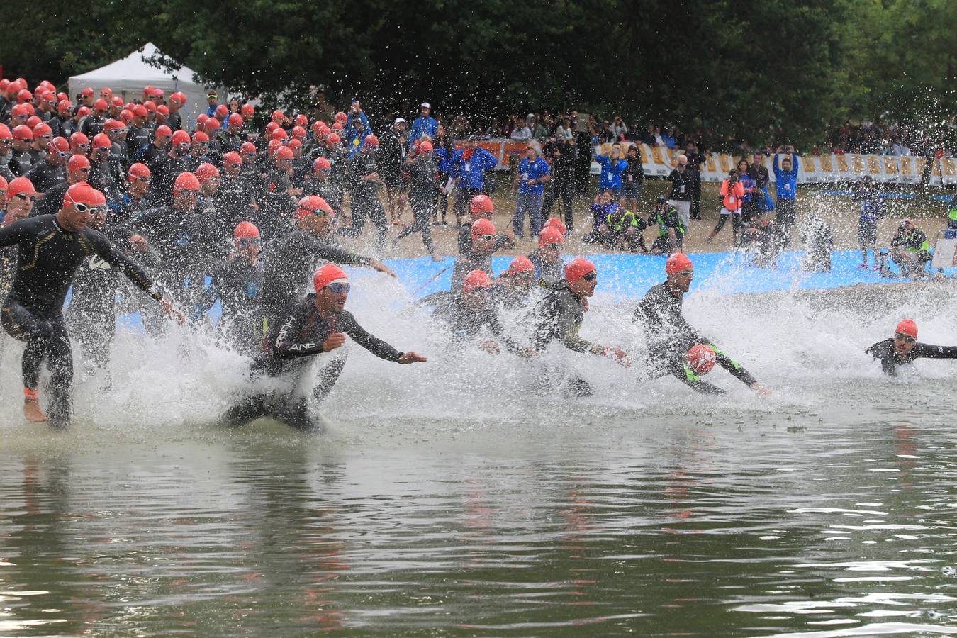 Prueba de natación del Triatlon de Vitoria 2015
