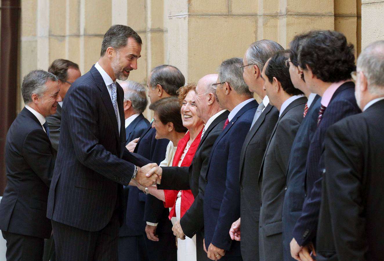 La visita de Felipe VI a Bilbao, en imágenes