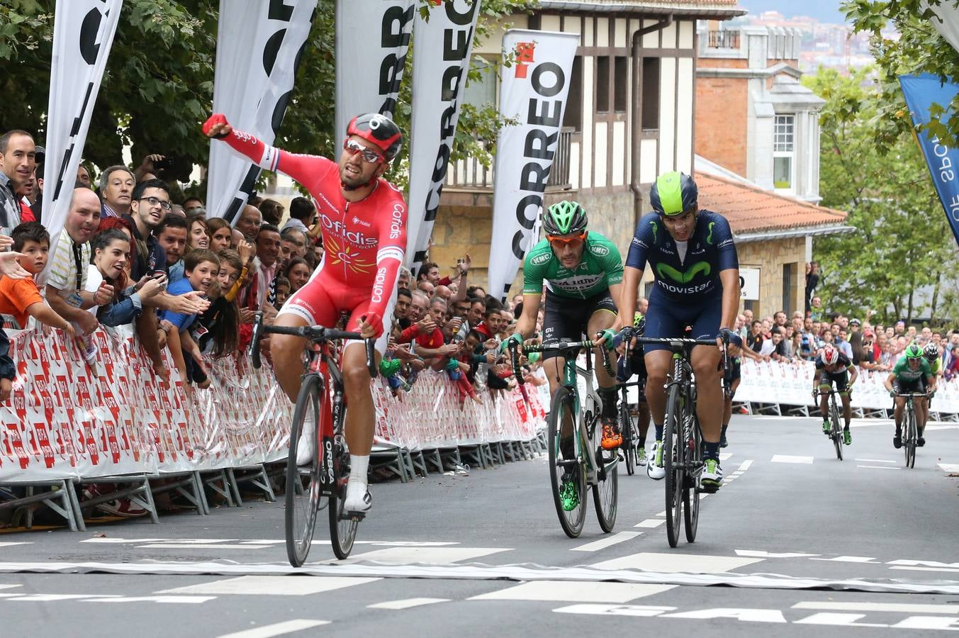 Nacer Bouhanni se impone en el Circuito de Getxo