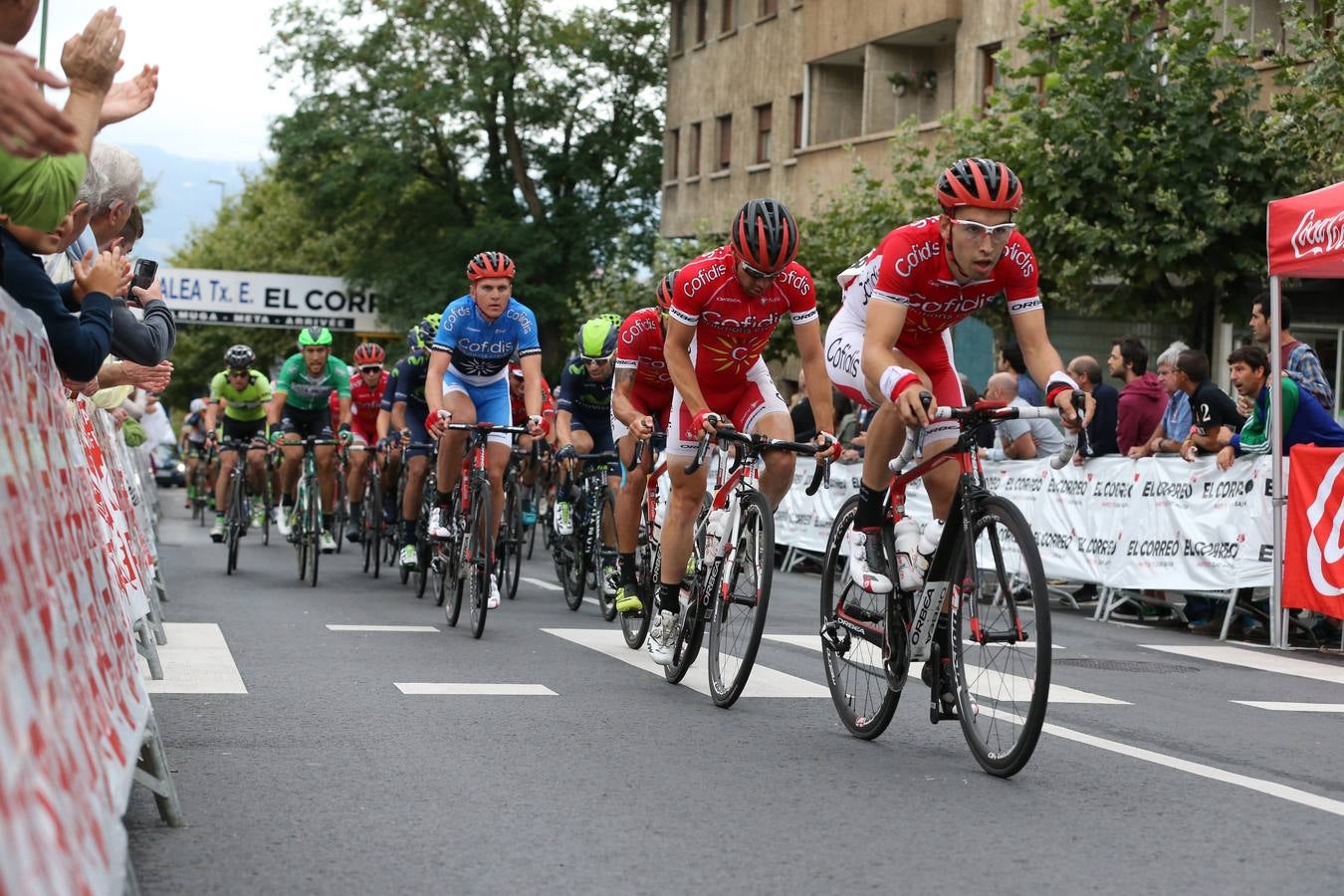 Nacer Bouhanni se impone en el Circuito de Getxo