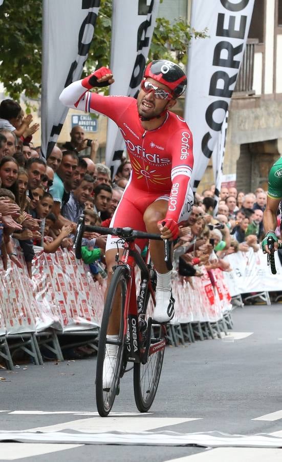 Nacer Bouhanni se impone en el Circuito de Getxo