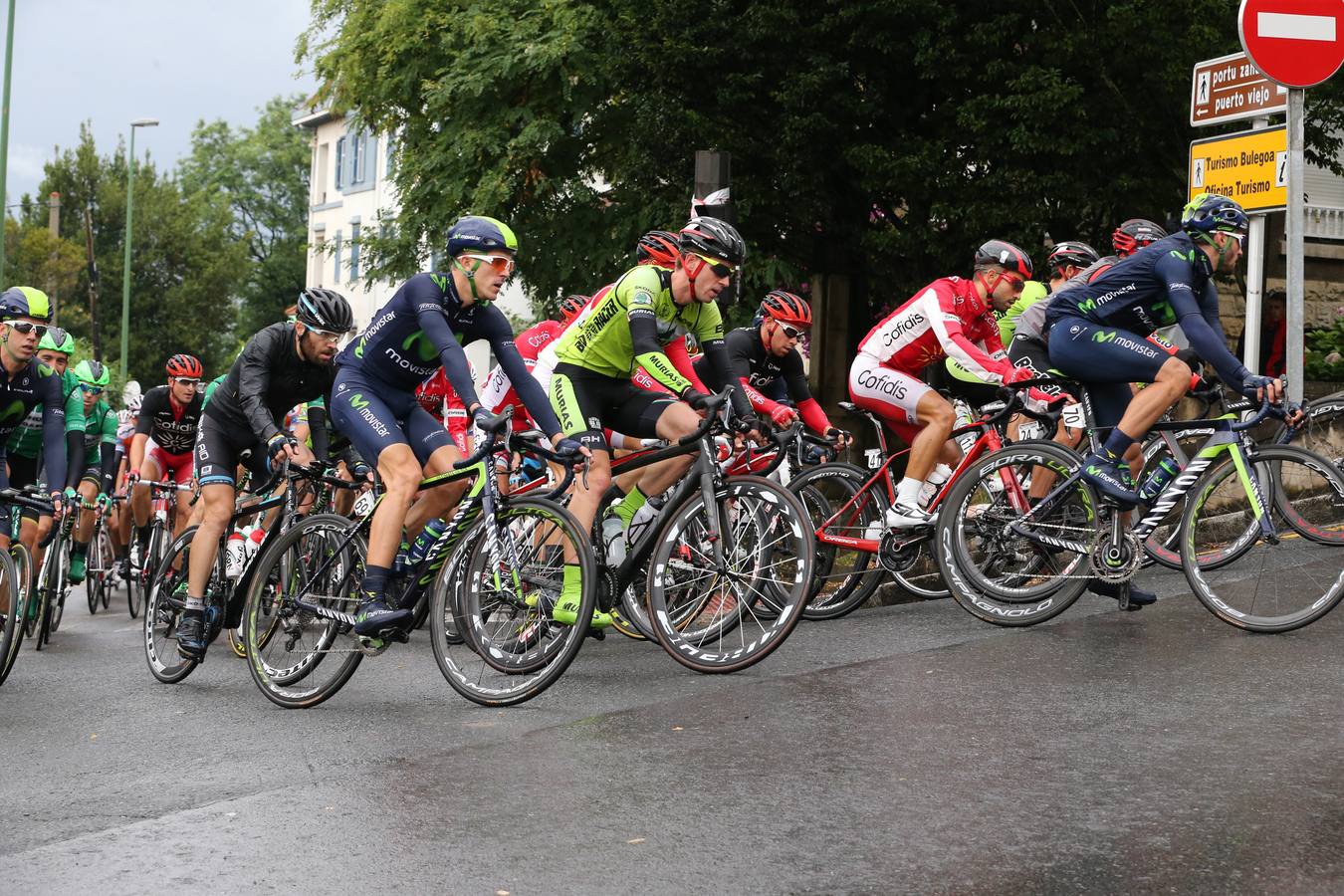 Nacer Bouhanni se impone en el Circuito de Getxo