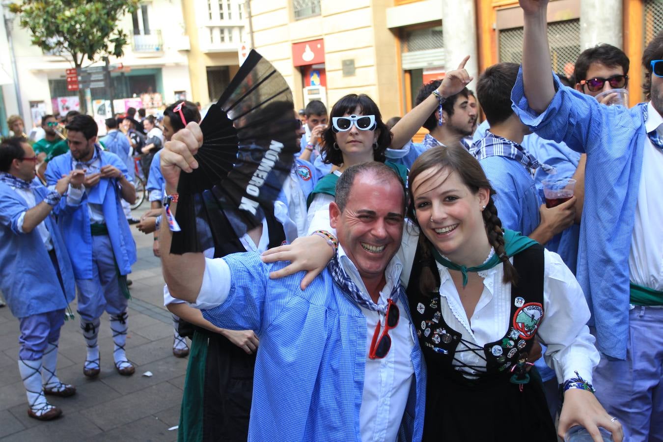 Segundo paseíllo de los blusas a los toros