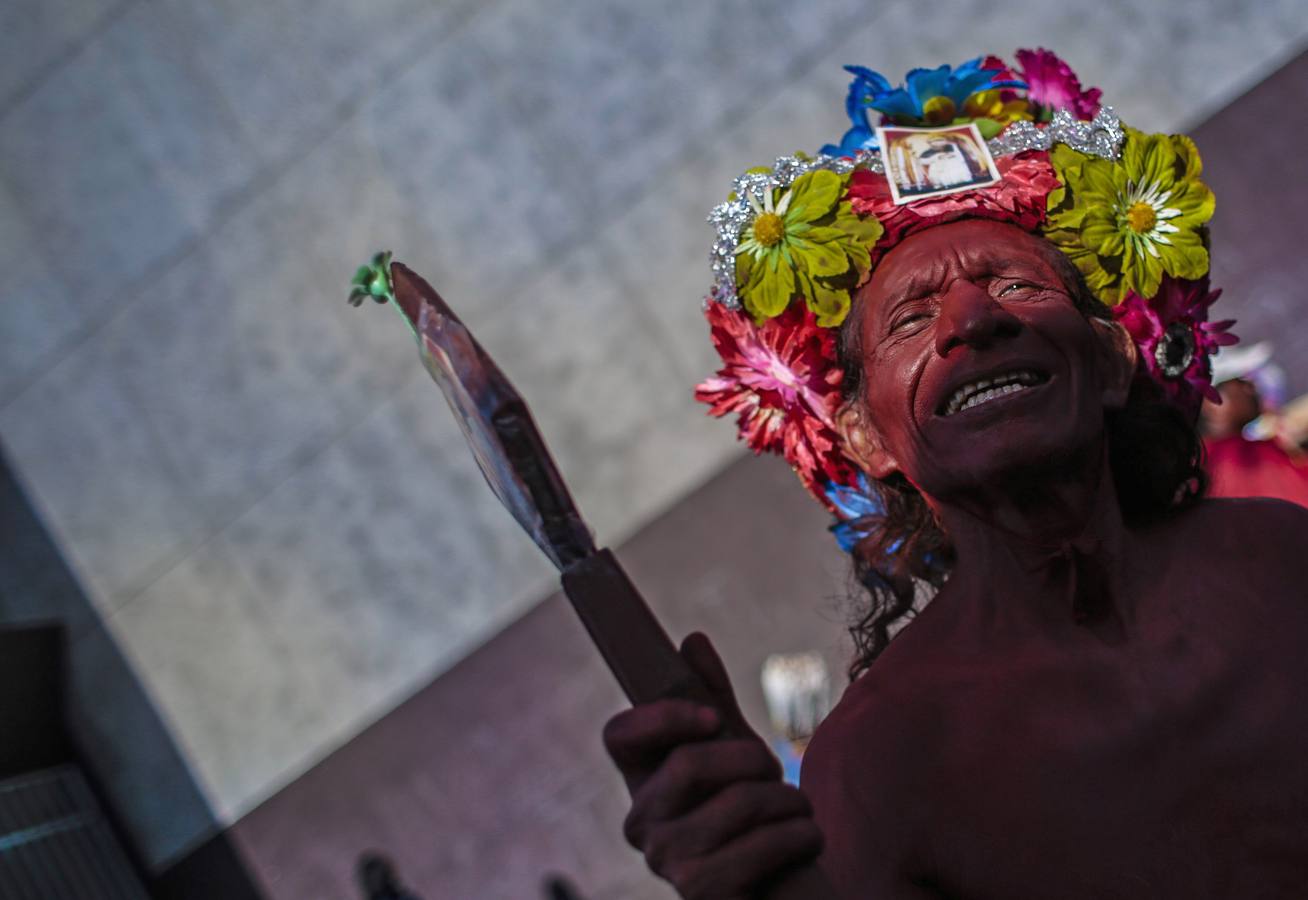 Fieles a Santo Domingo de Guzmán