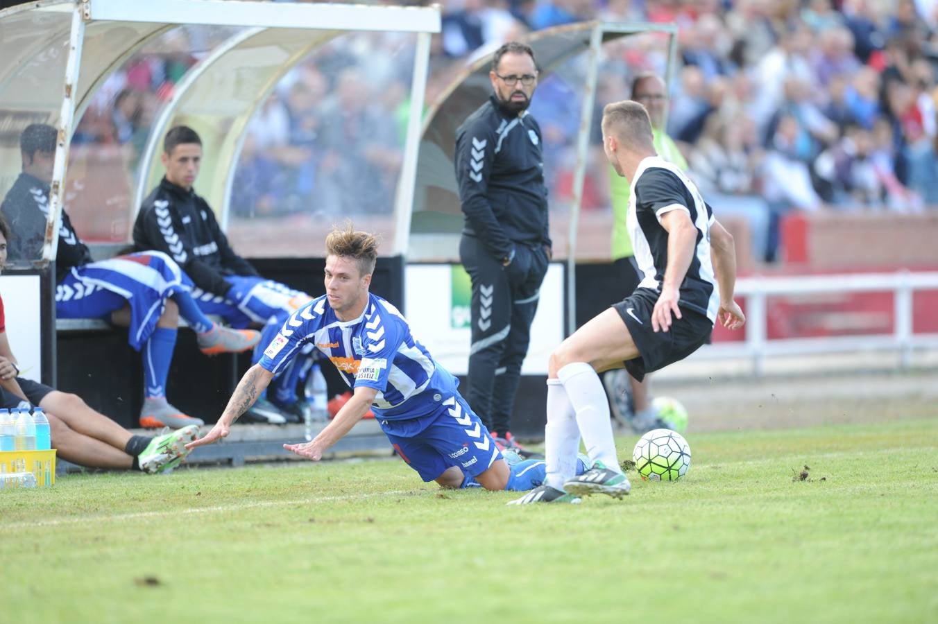 El Alavés termina la pretemporada con una nueva derrota