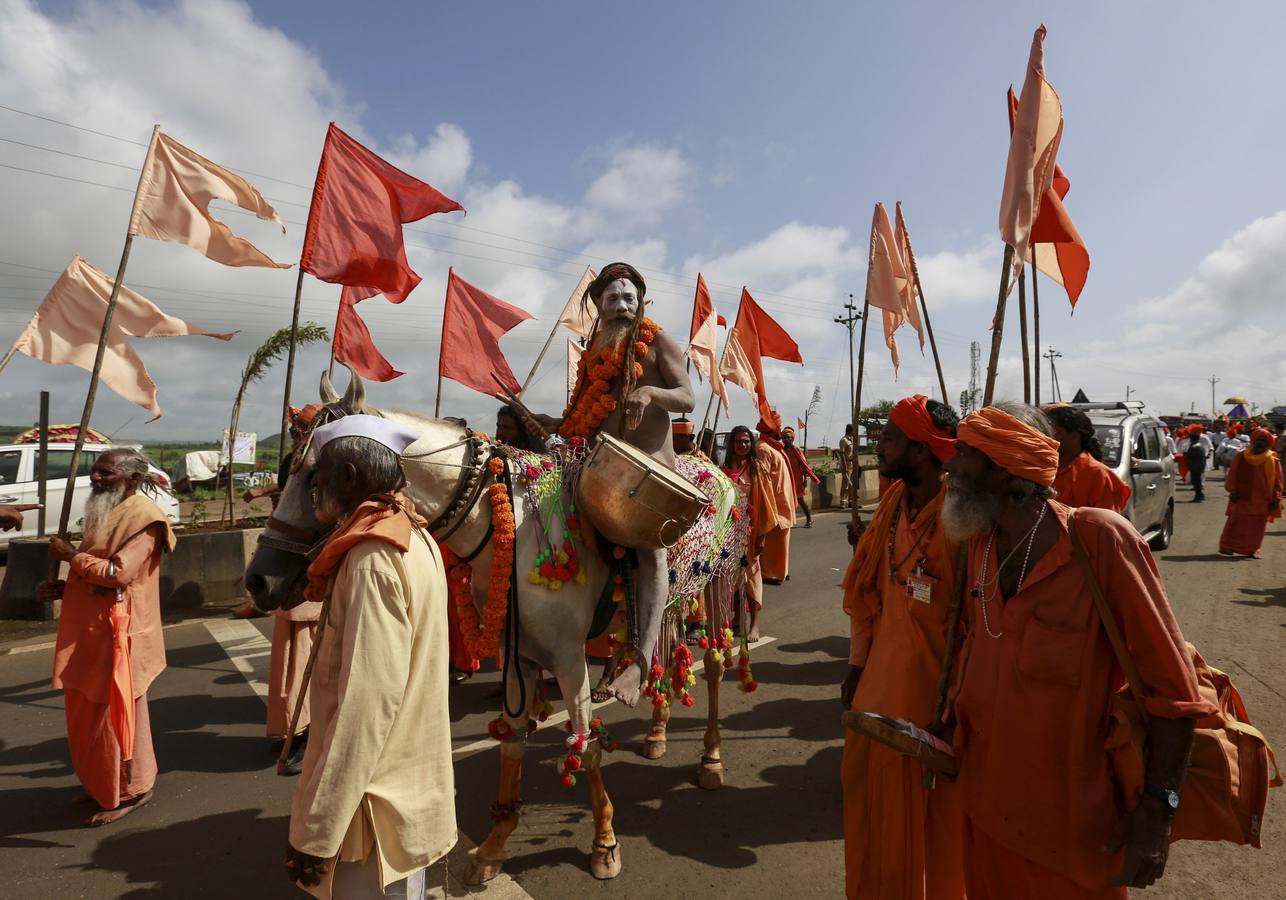 Multitudinaria festividad hindú de Kumbh Mela en la India