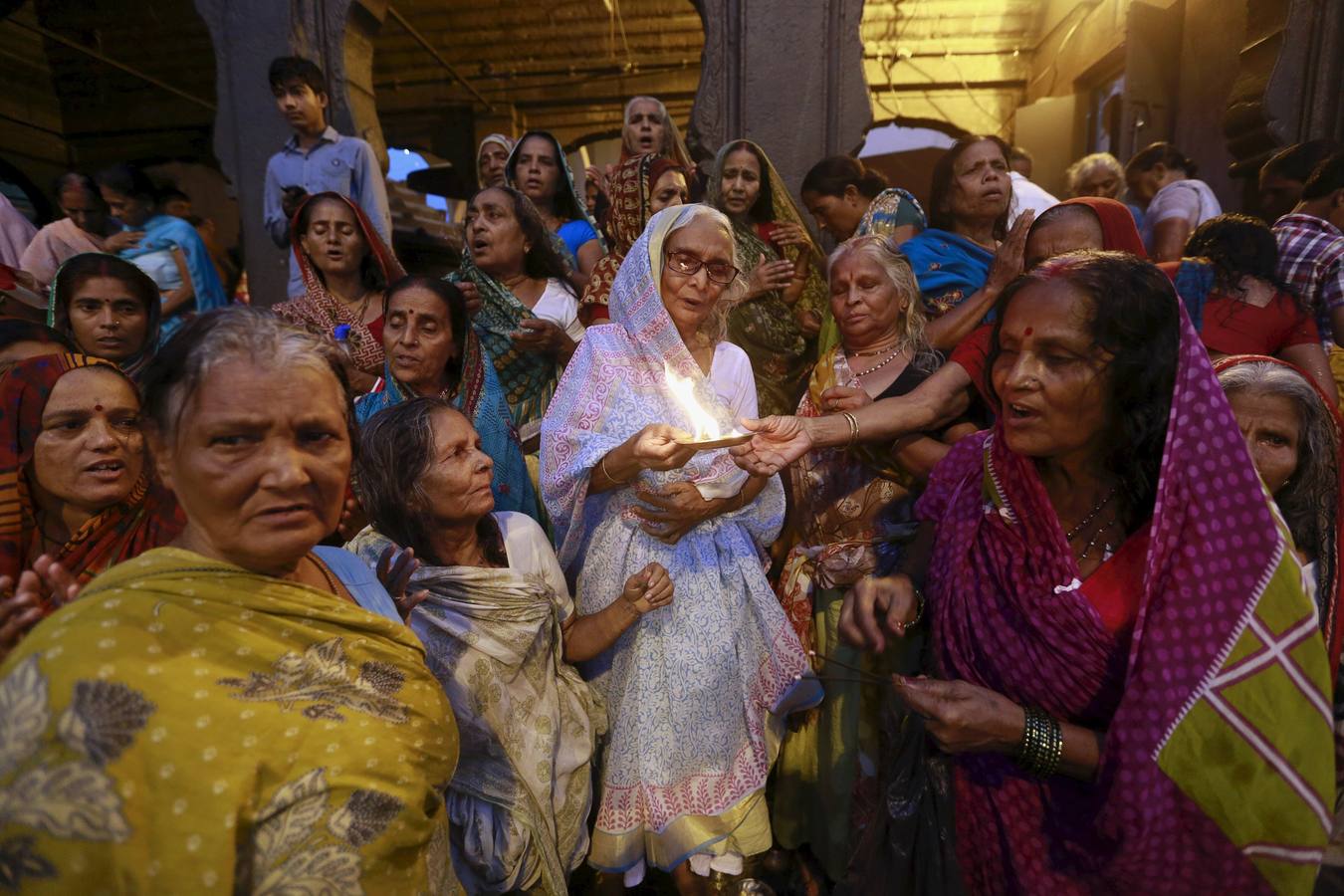 Multitudinaria festividad hindú de Kumbh Mela en la India