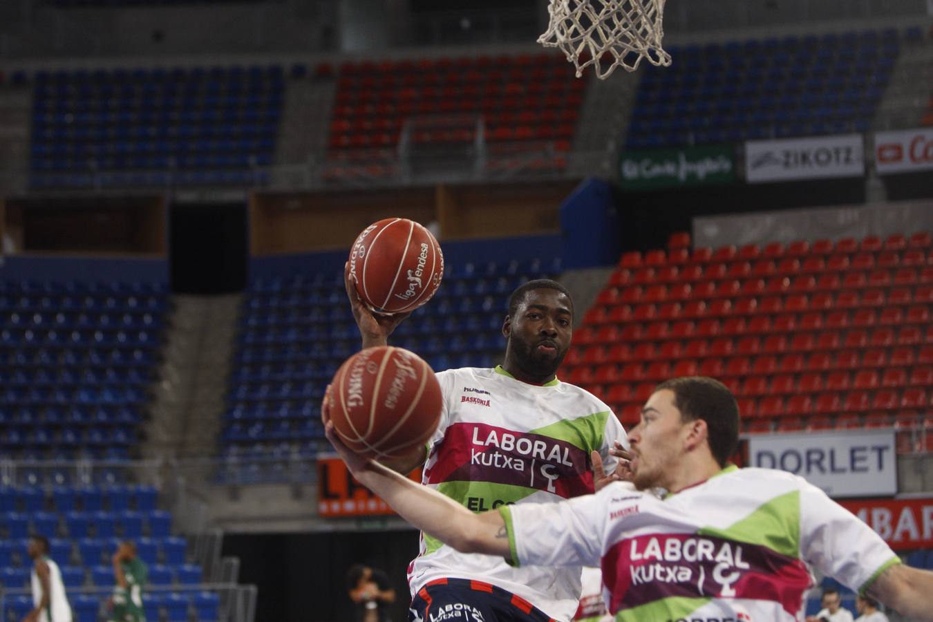 Amistoso entre Baskonia y PAU Orthez