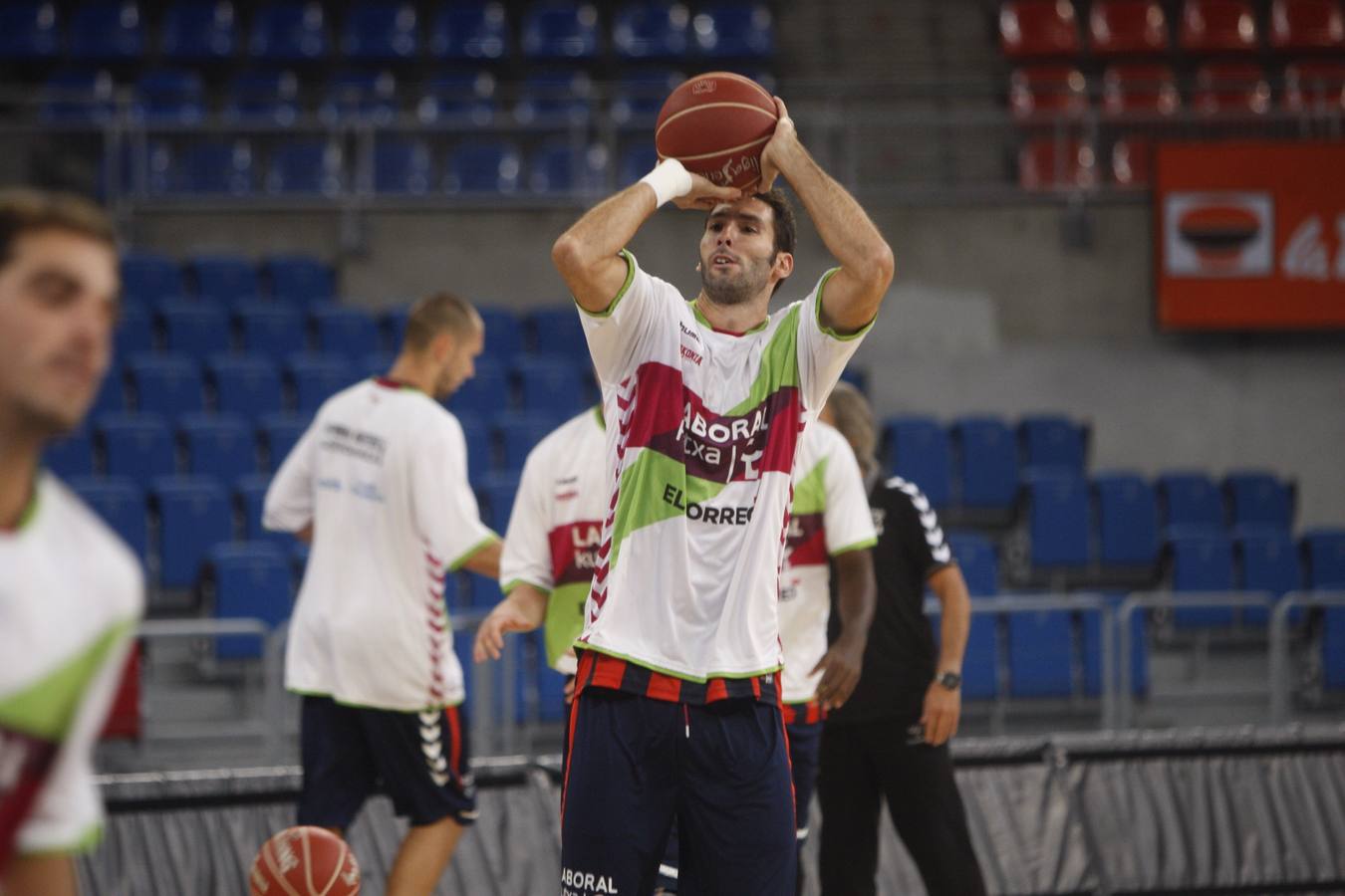 Amistoso entre Baskonia y PAU Orthez