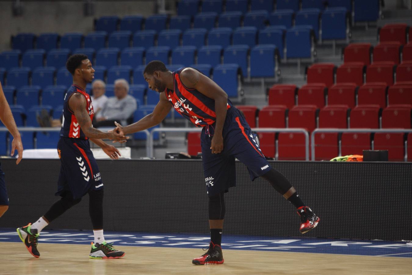 Amistoso entre Baskonia y PAU Orthez