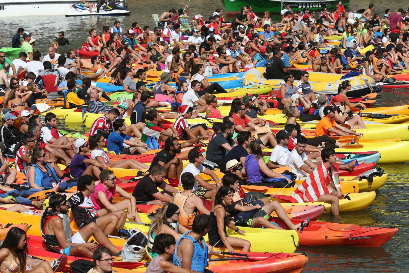 Bilbao vibra con los clavadistas