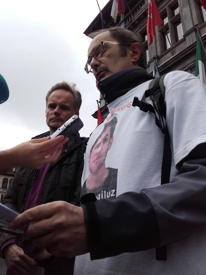 La familia de Hodei exige en Amberes que siga su búsqueda