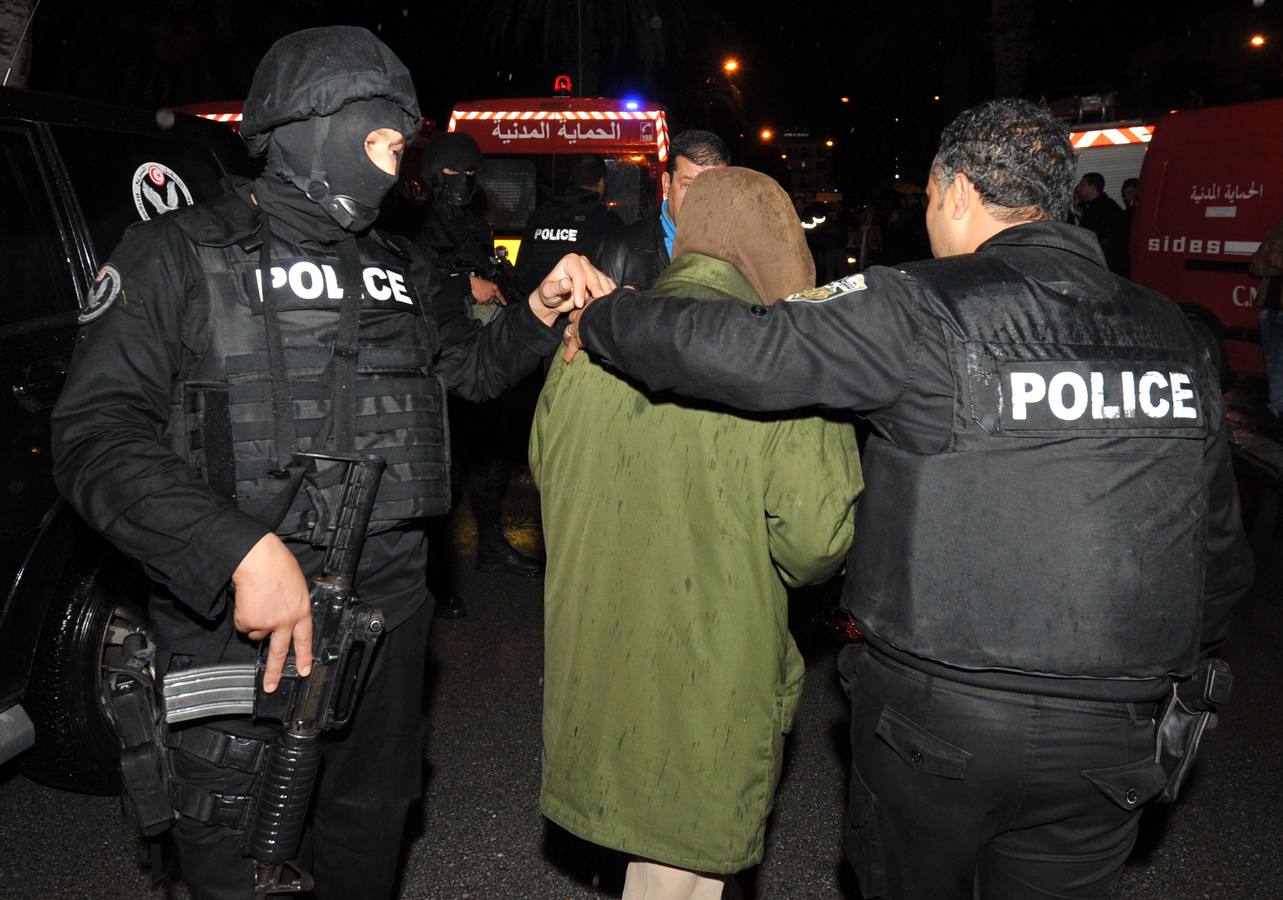 Atentado en Túnez contra un autobús en el que viajaba la guardia presidencial