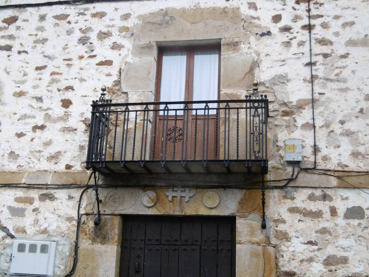 Detalle de una casa de Oleta. 