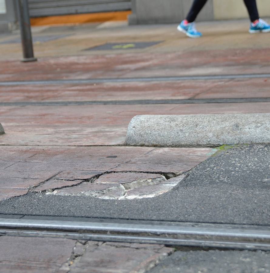 Las cicatrices del tranvía en Vitoria