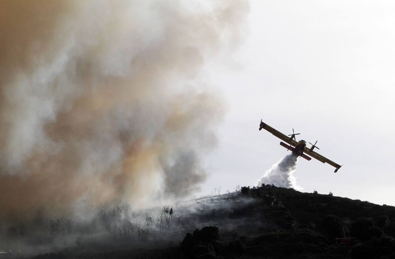 La lucha contra el fuego en Berango