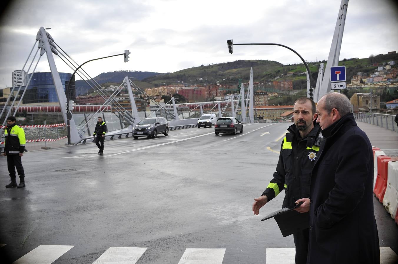 El puente de Gehry ya es la única vía de acceso a Zorrozaurre