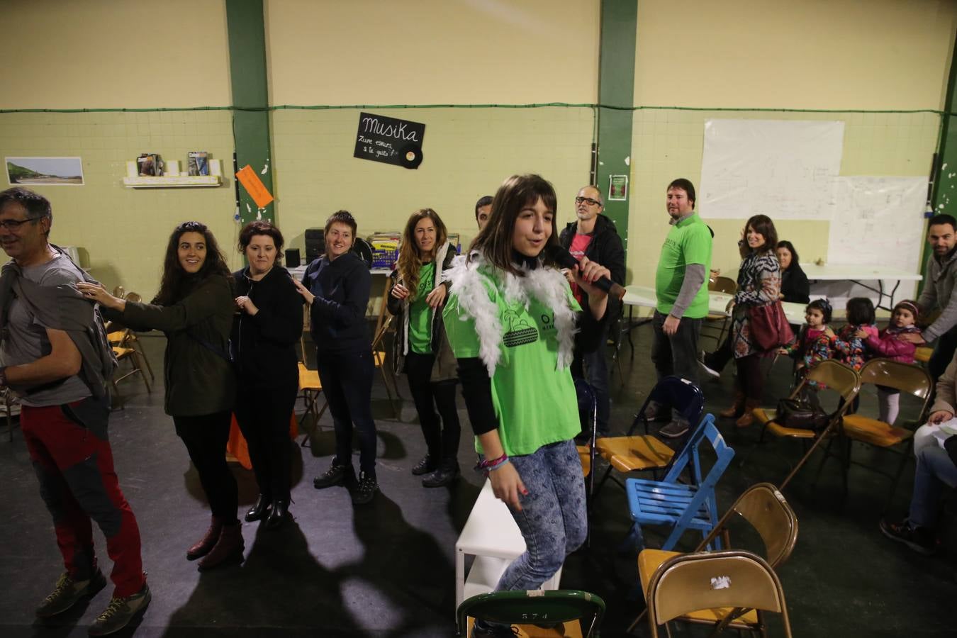 Portugalete disfruta en familia de su mercado