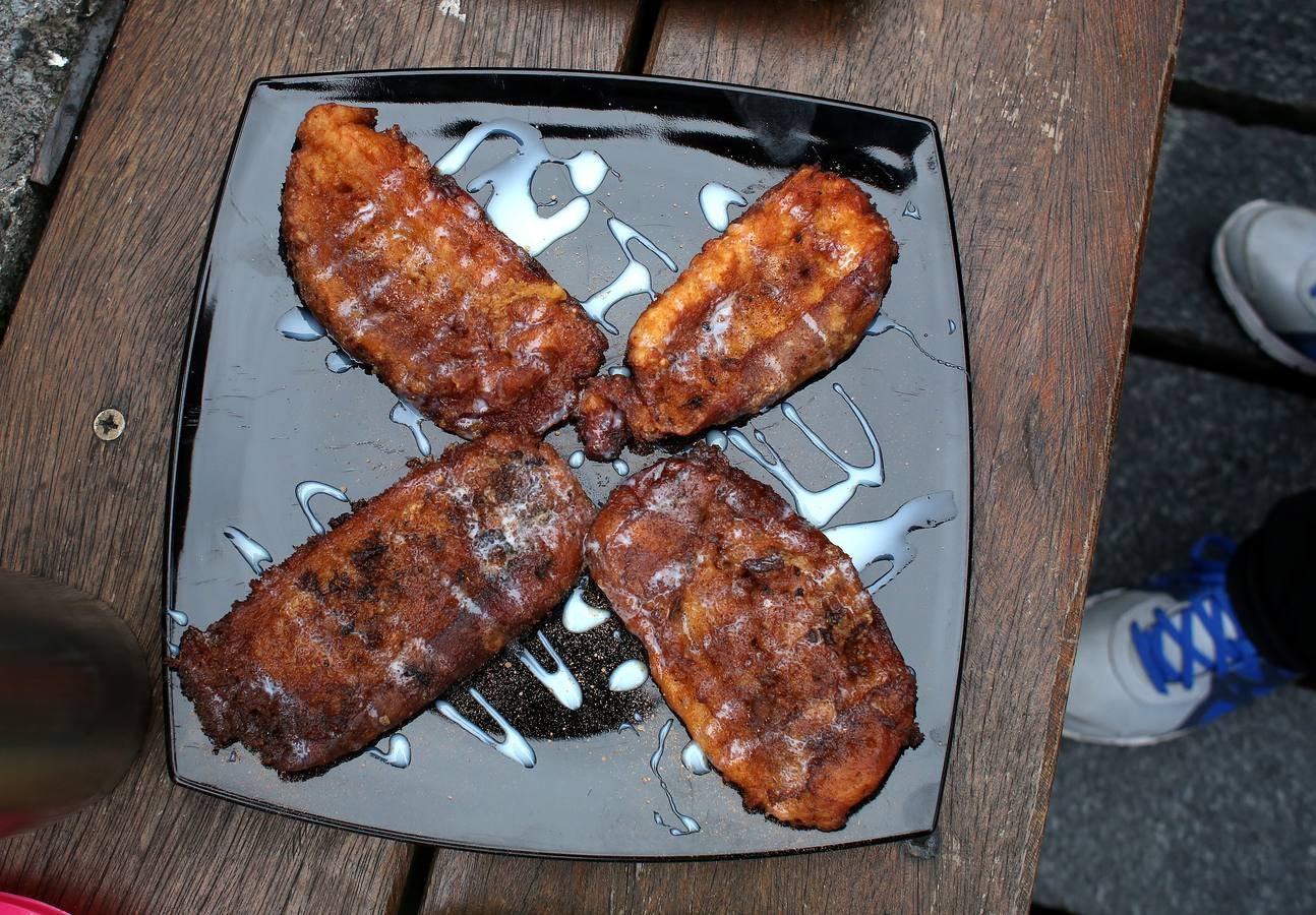 Concurso de Tostadas en la Plaza Nueva