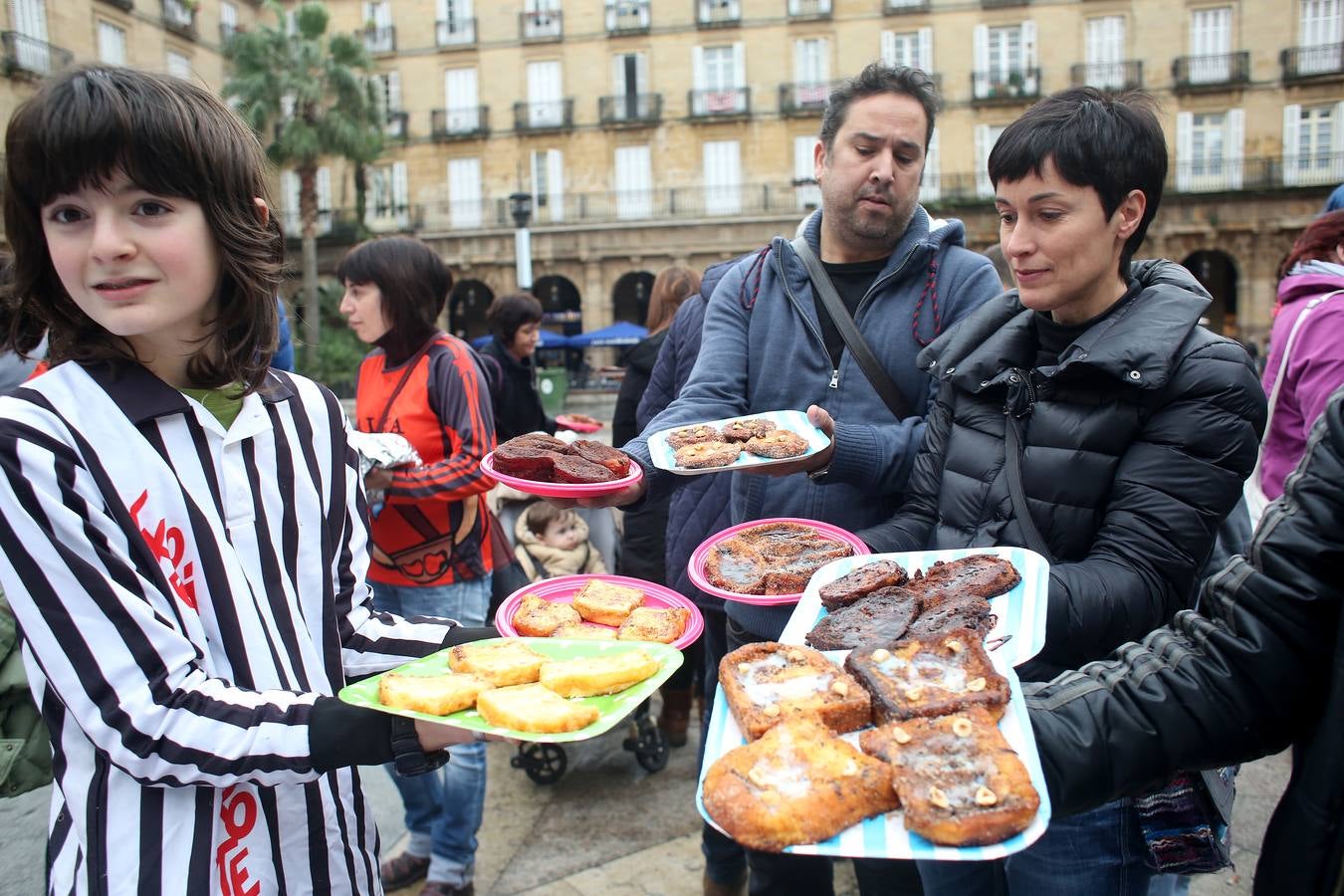 Concurso de Tostadas en la Plaza Nueva