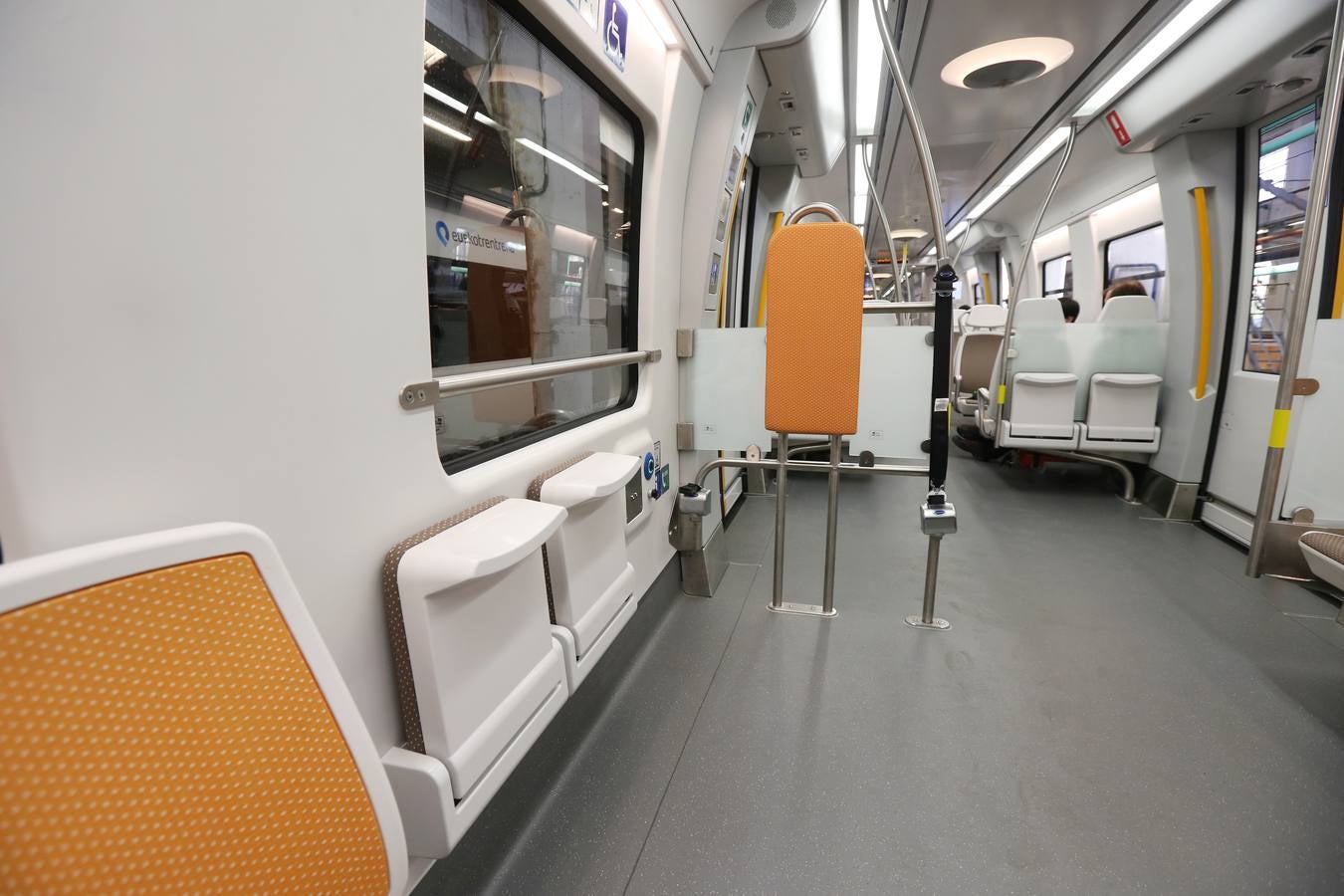 Las nuevas unidades de Euskotren en el Txorierri