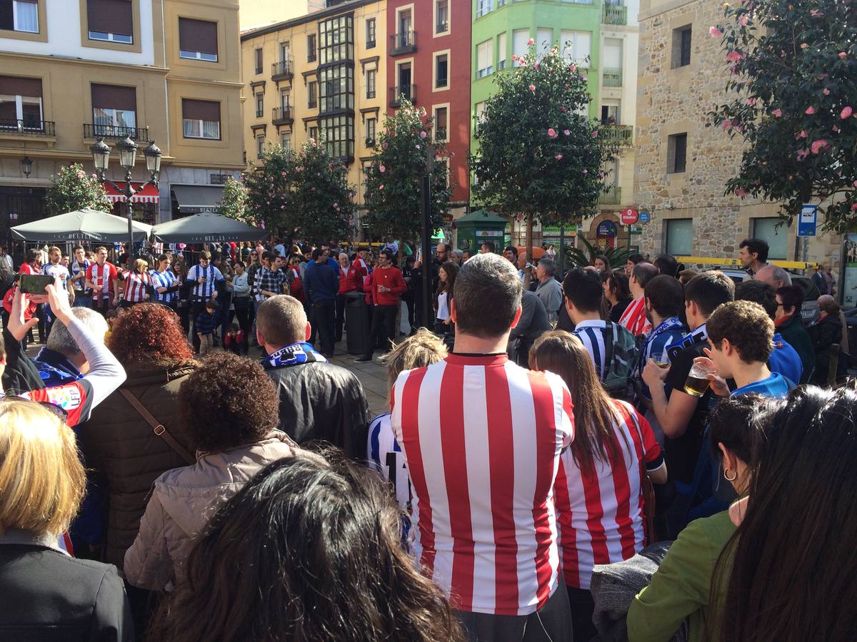 Buen ambiente en las calles de Bilbao antes del berdi