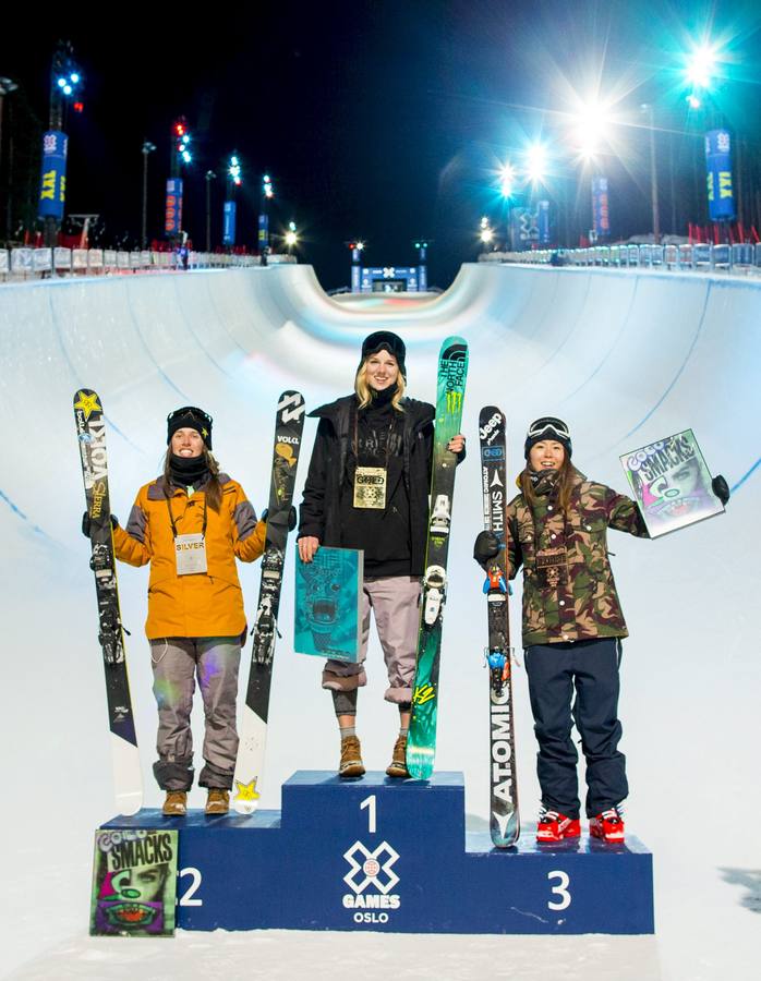 De la nieve al cielo en el Superpipe de Oslo