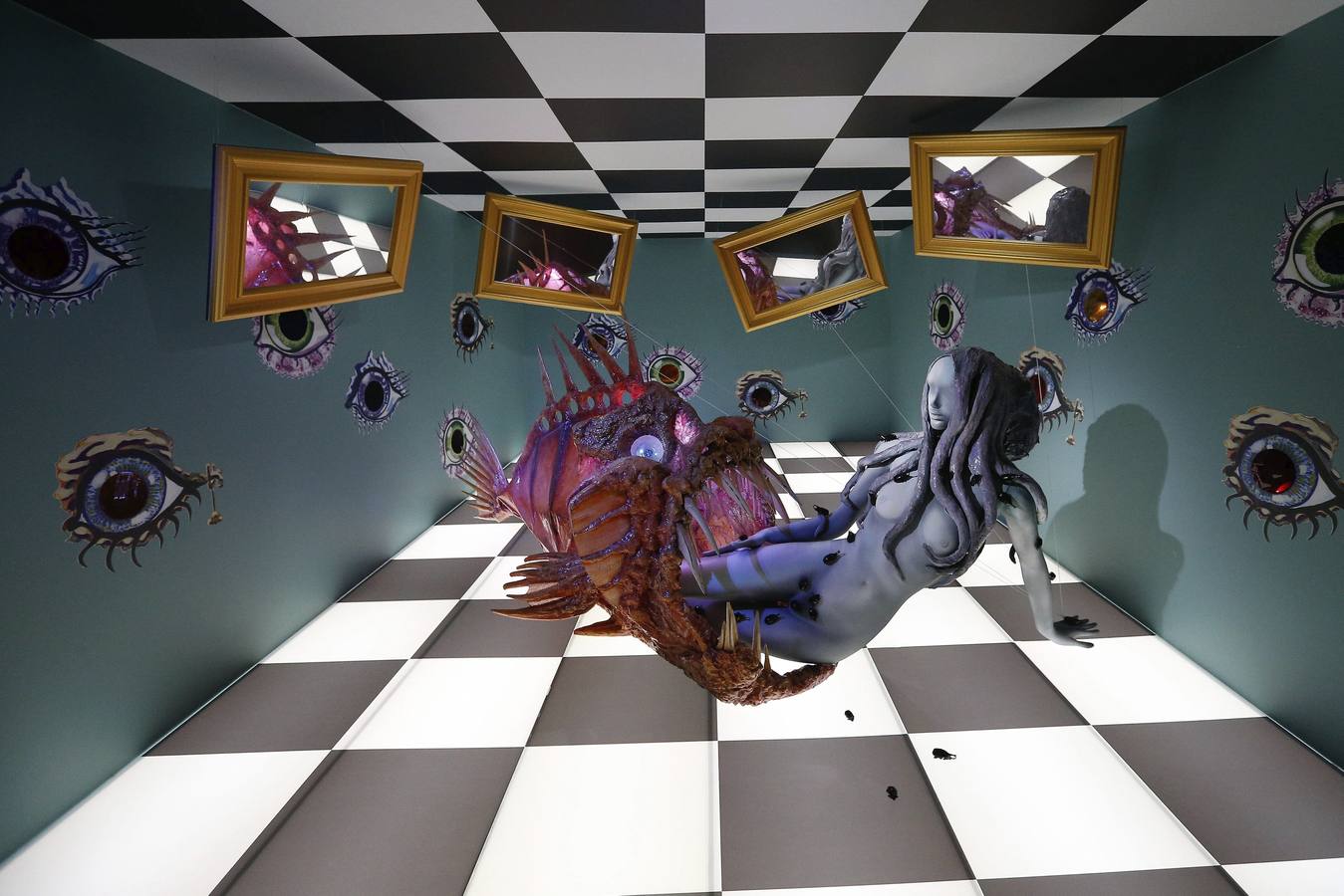 Salvador Dalí se muda a Lieja, Bélgica