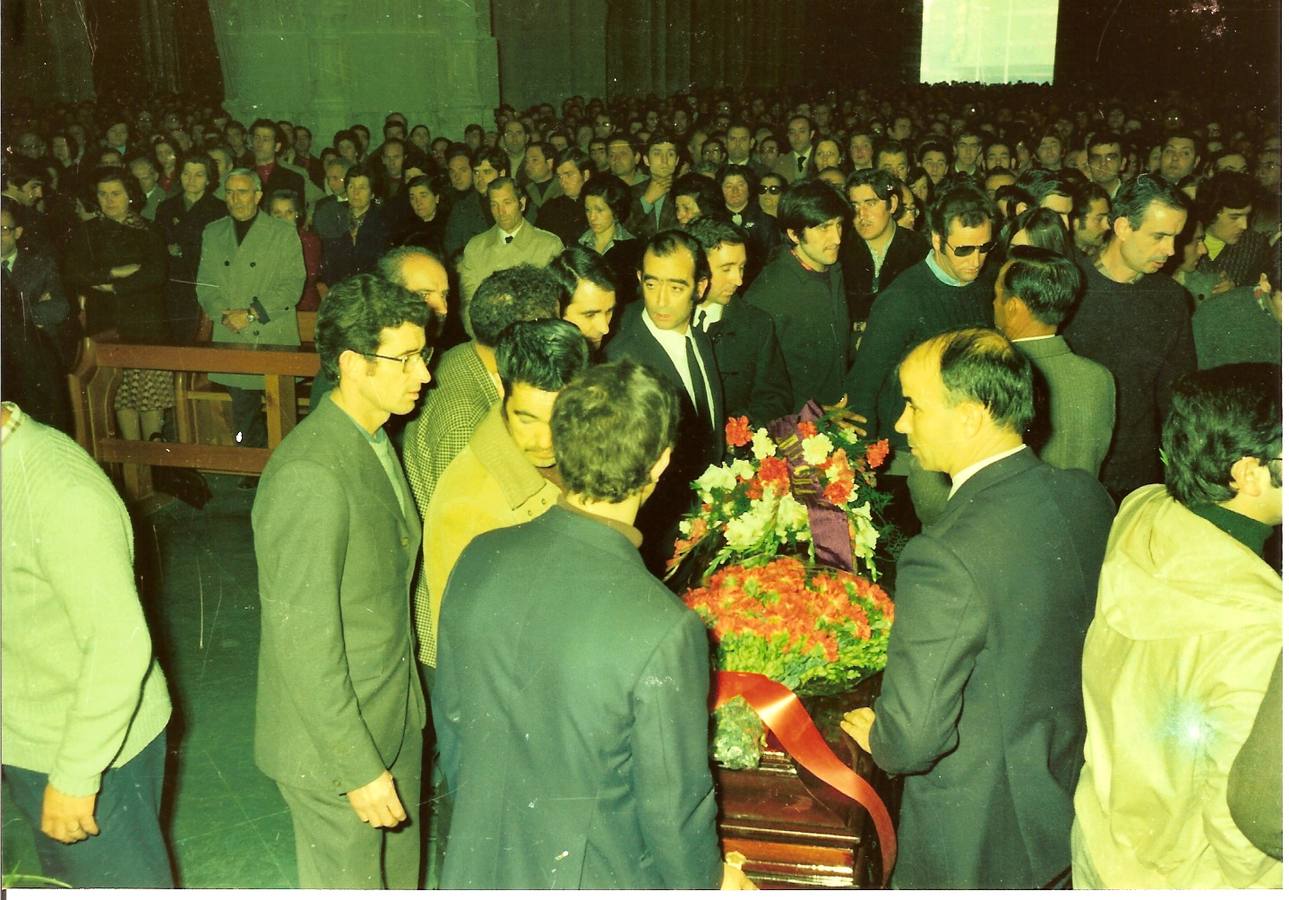 Funeral de las víctimas del Tres de Marzo