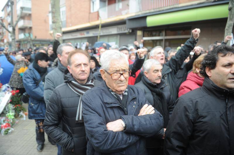 Homenaje a las víctimas del Tres de Marzo en Zaramaga