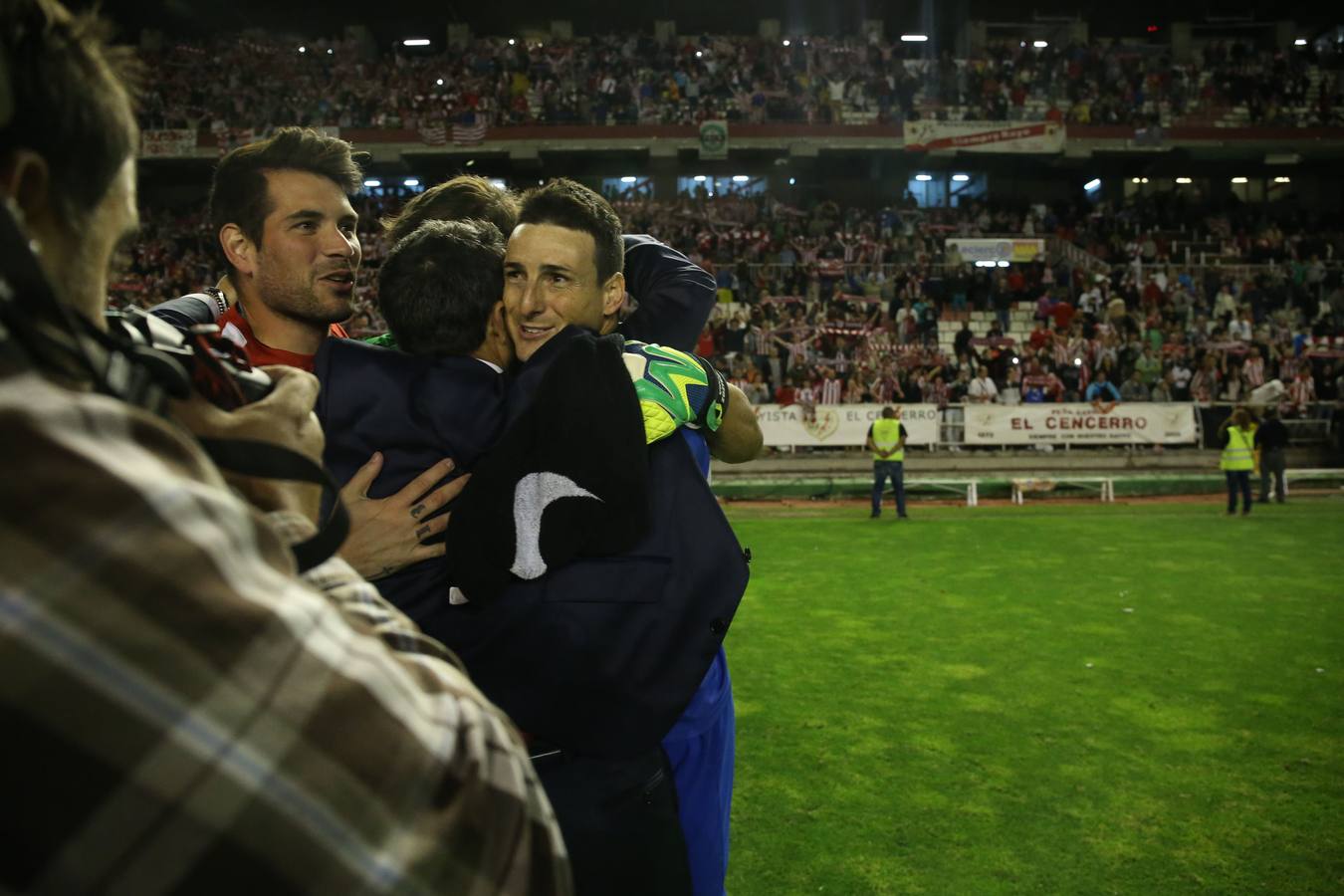 En la 2013-2014, Txingurri llevó al equipo a la cuarta plaza liguera. En Vallecas se cumplió el sueño.