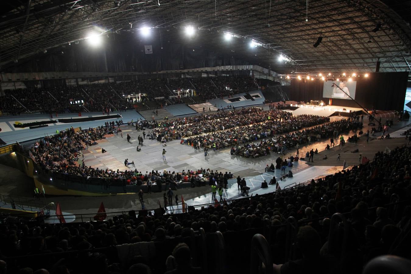 Recibimiento a Otegi en el velódromo de Anoeta