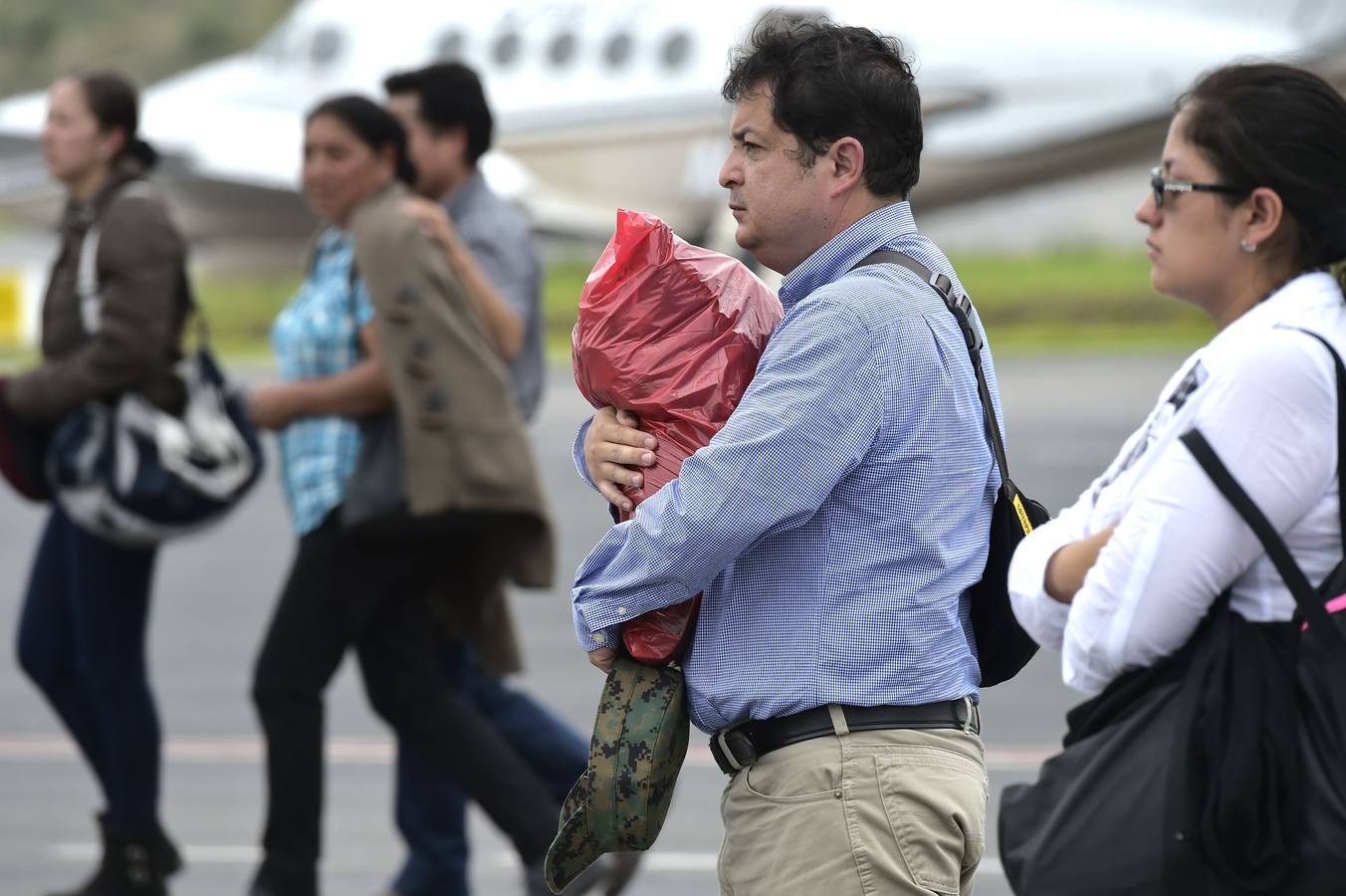 Ecuador despide con honores a los 22 militares fallecidos en un accidente aéreo