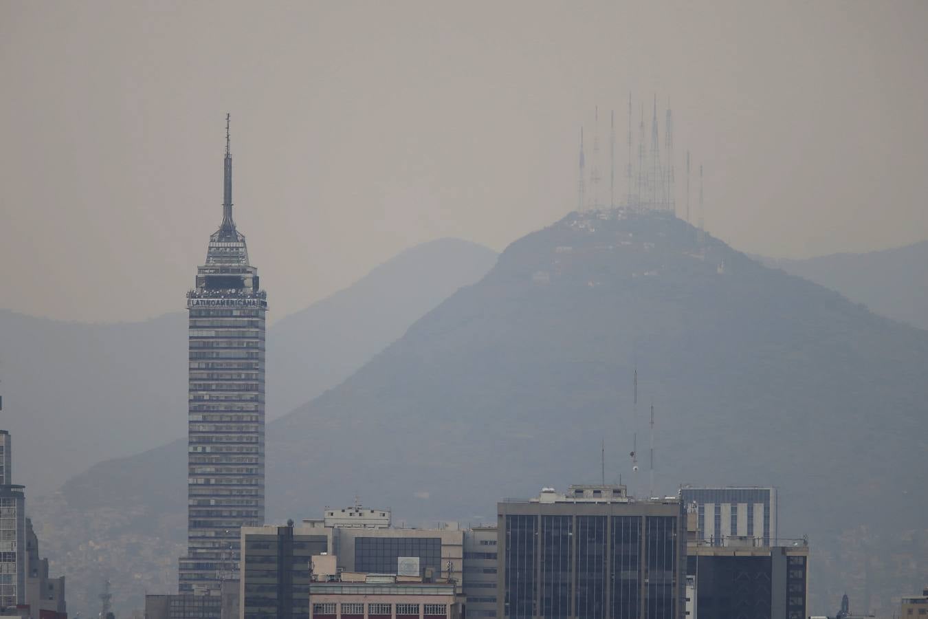 México se ahoga en medio del humo