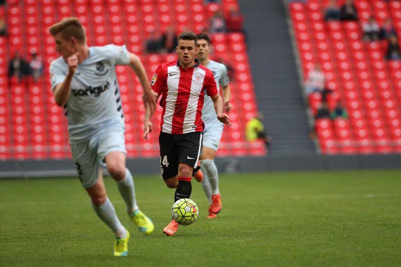 El Bilbao Athletic - Nástic en imágenes