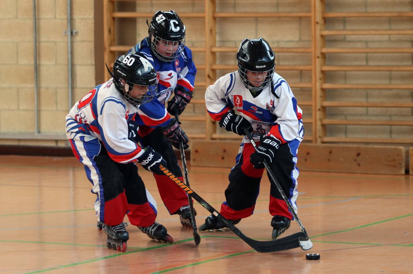 Hockey línea escolar