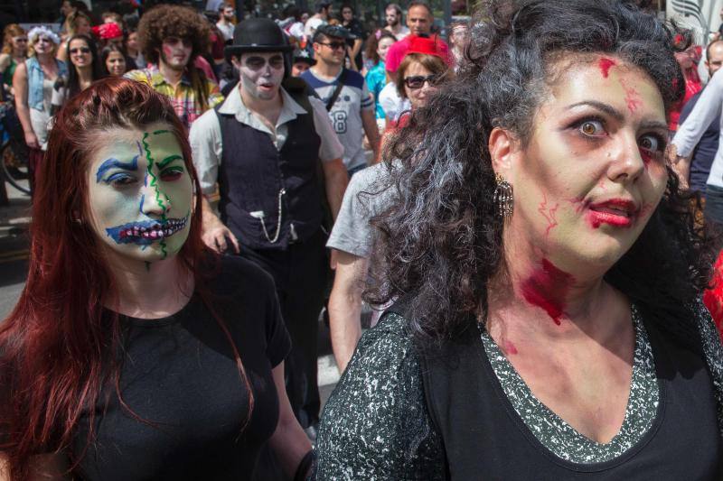 El Carnaval judío se viste de color