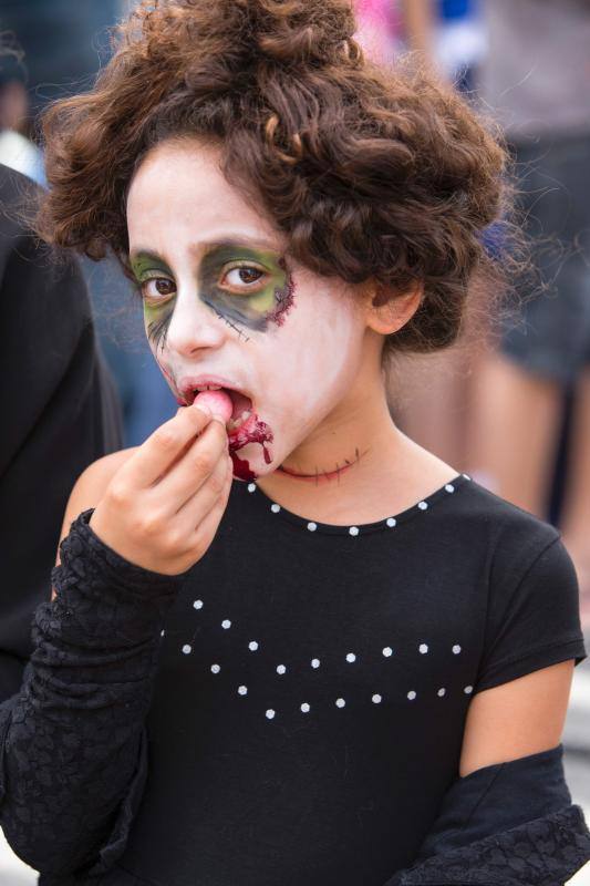 El Carnaval judío se viste de color