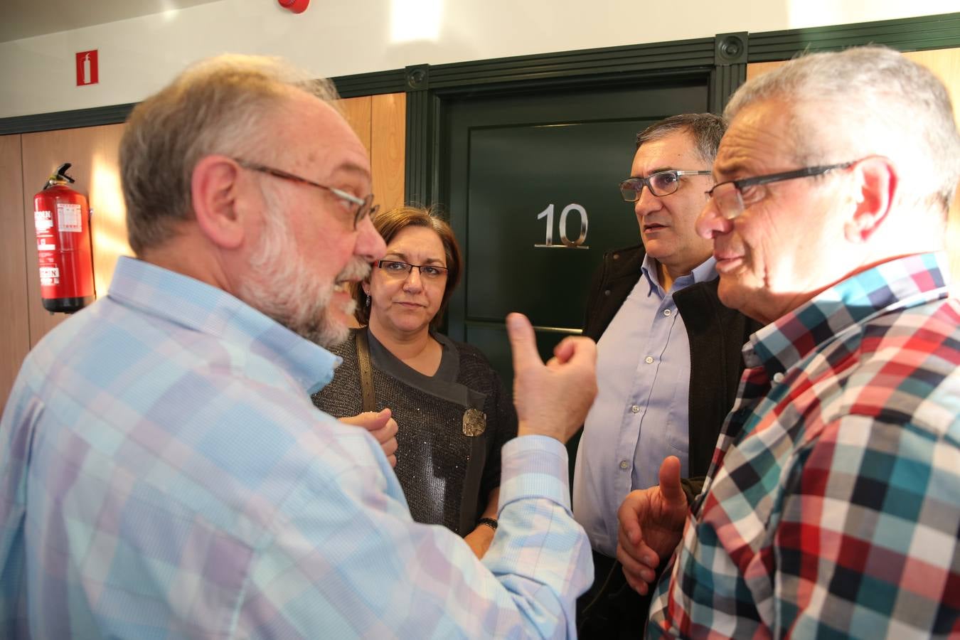 Adiós entre camaradas y compañeros