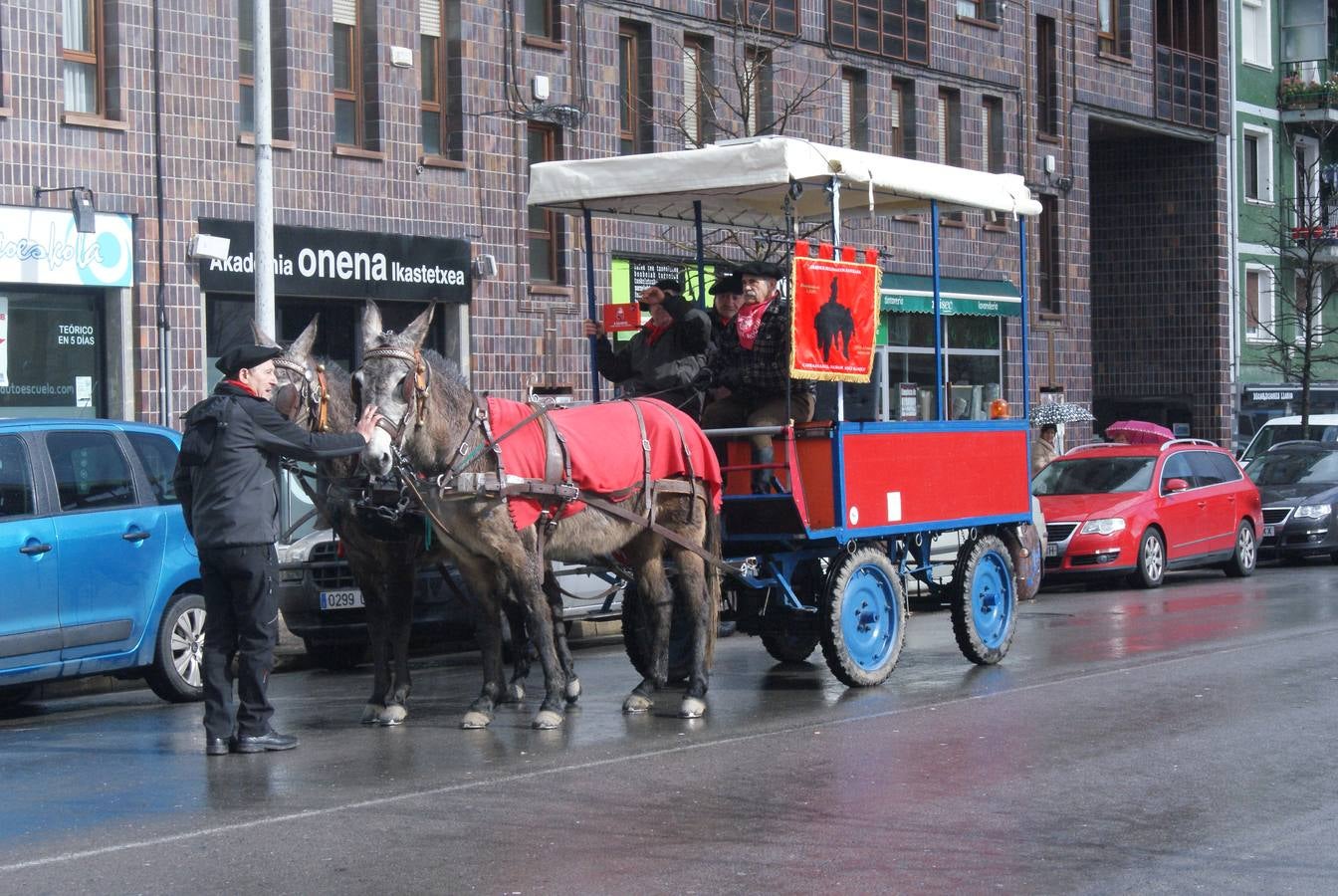 Desde Llodio a El Rocío en mula
