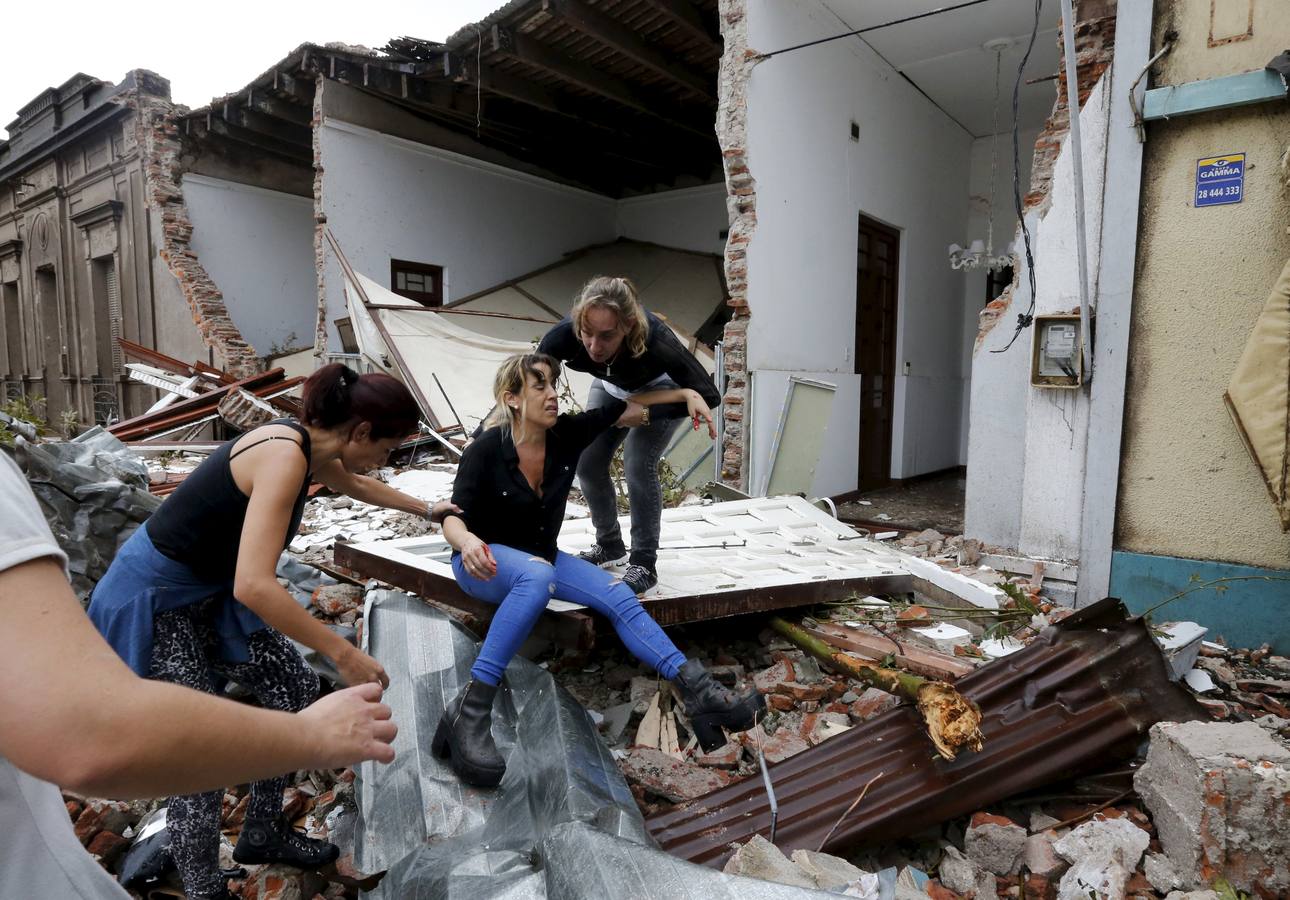 Dolores (Uruguay) tras el tornado: «Es una zona de guerra»