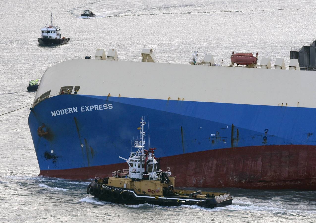 Primeras imágenes del interior del carguero &#039;Modern Express&#039;