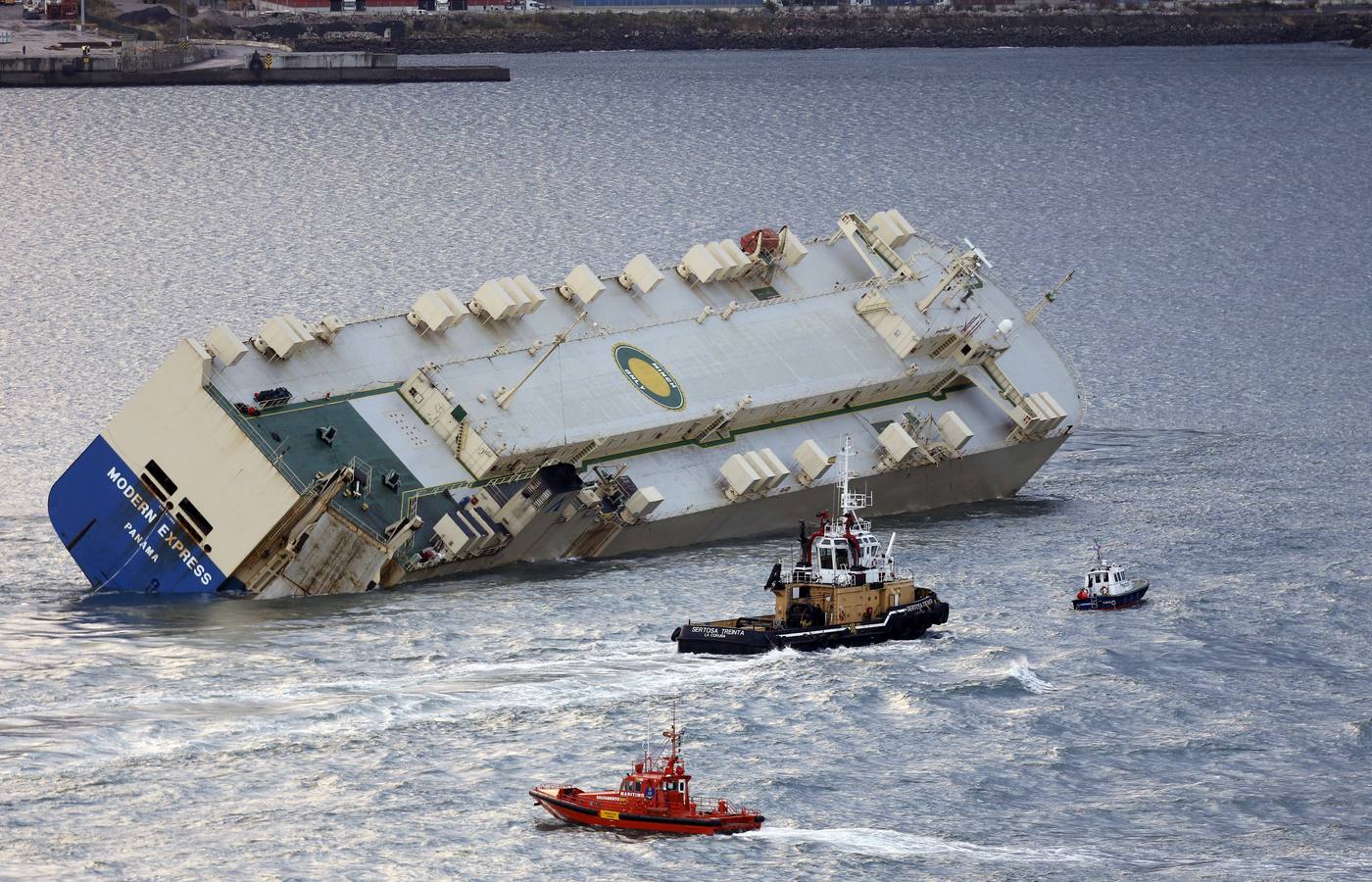 Primeras imágenes del interior del carguero &#039;Modern Express&#039;