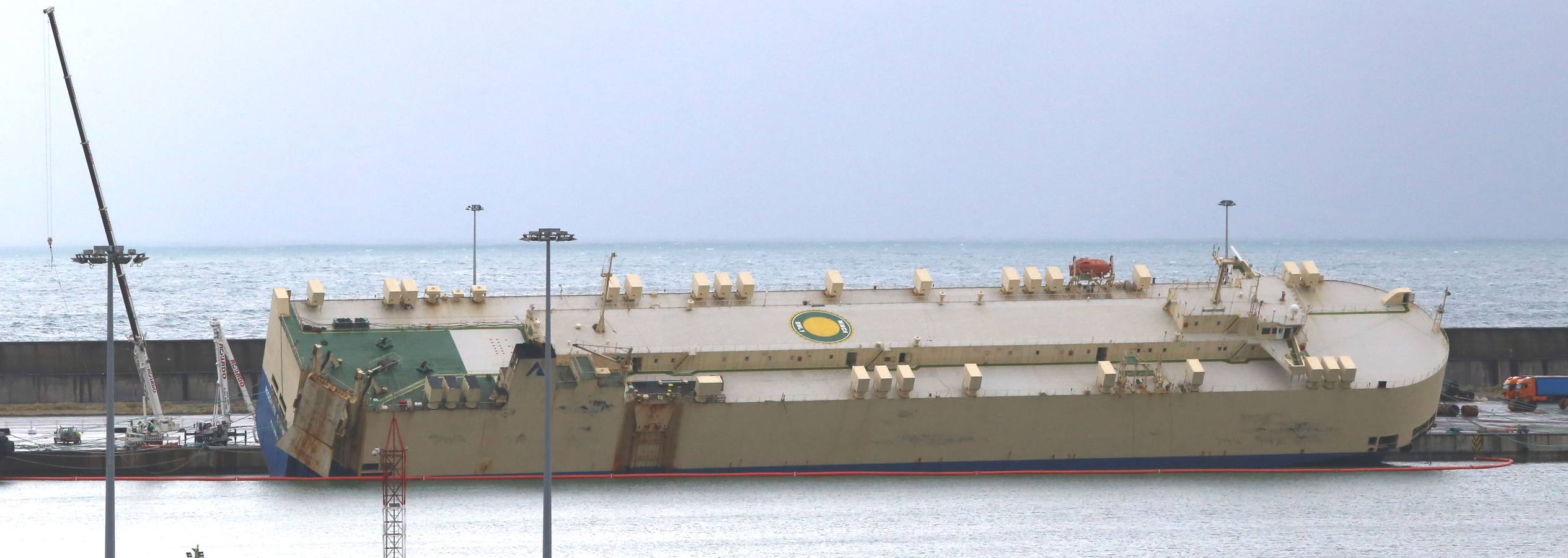 Primeras imágenes del interior del carguero &#039;Modern Express&#039;