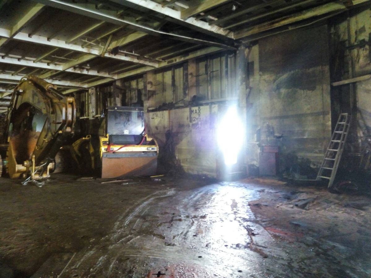 Primeras imágenes del interior del carguero &#039;Modern Express&#039;