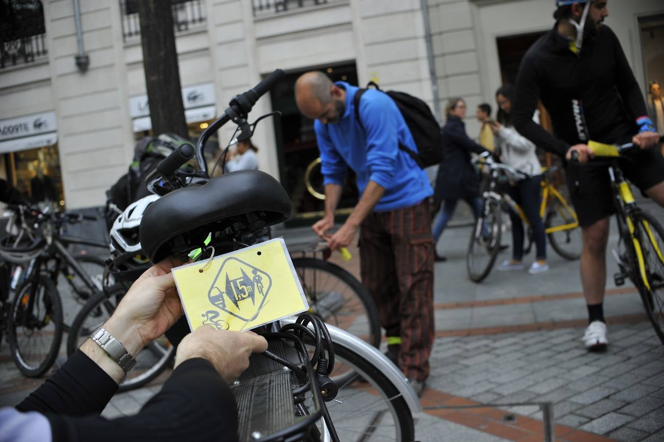Demandan un carril bici en la Margen Derecha que conecte a los vecinos con Bilbao