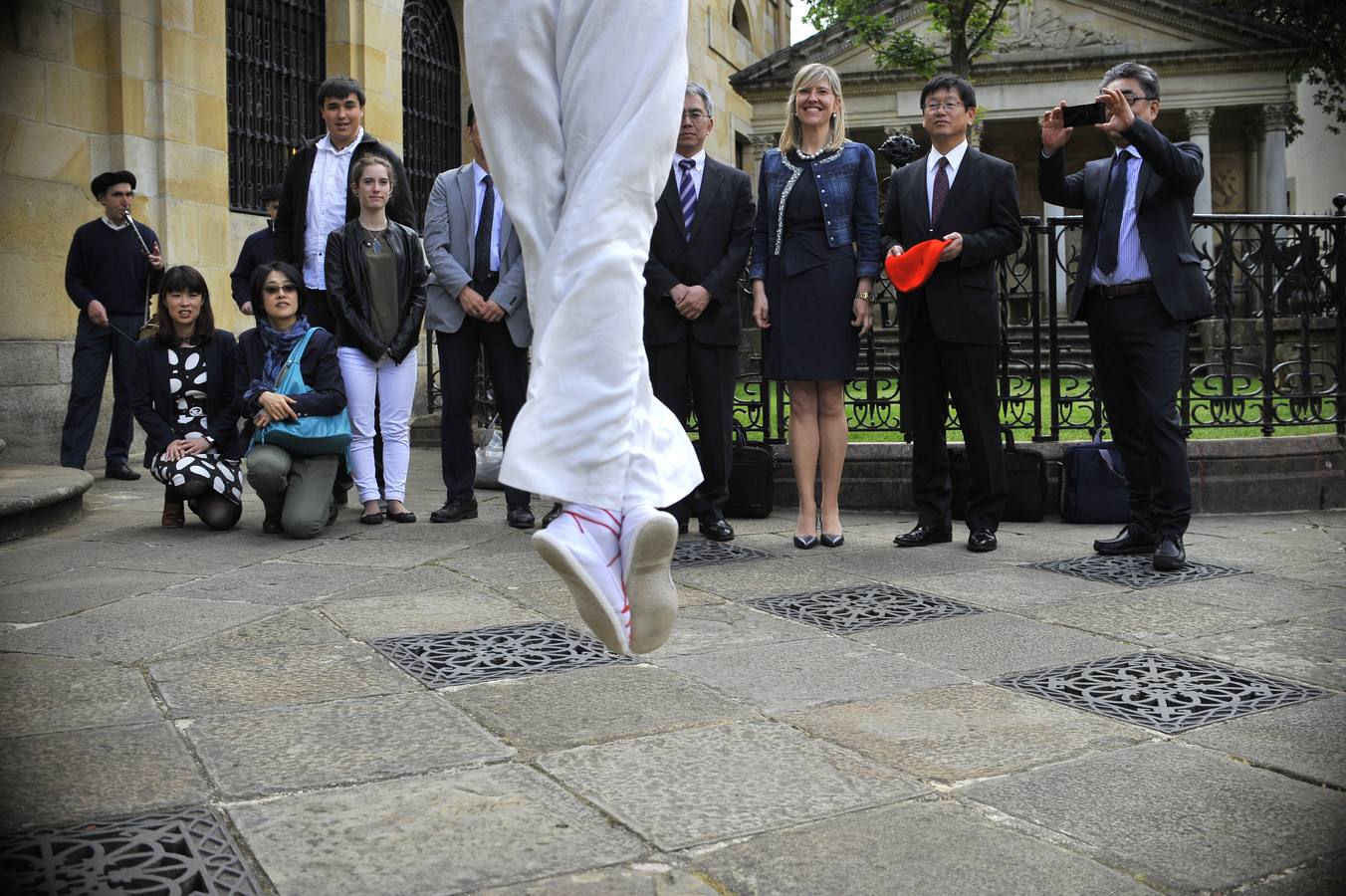 La Casa de Juntas de Gernika abre sus puertas al mayor grupo cooperativista del mundo