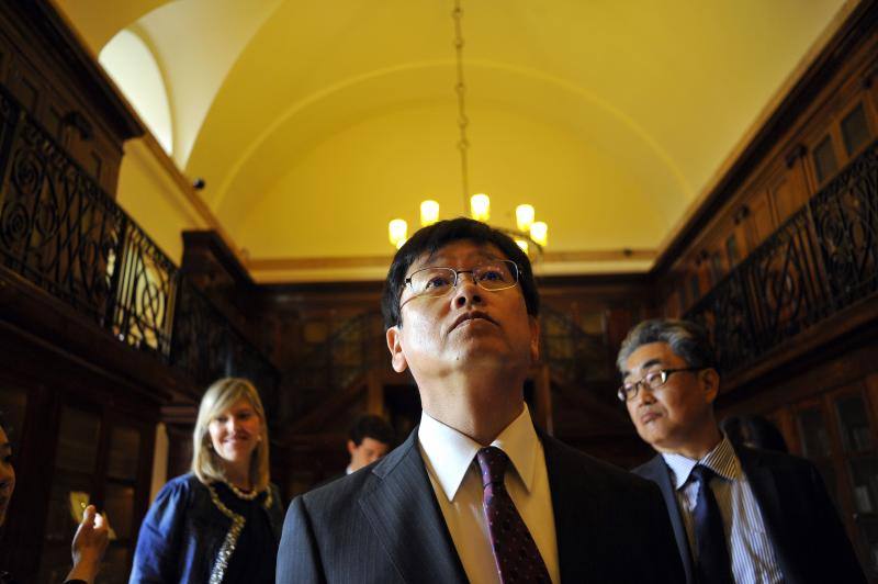 La Casa de Juntas de Gernika abre sus puertas al mayor grupo cooperativista del mundo