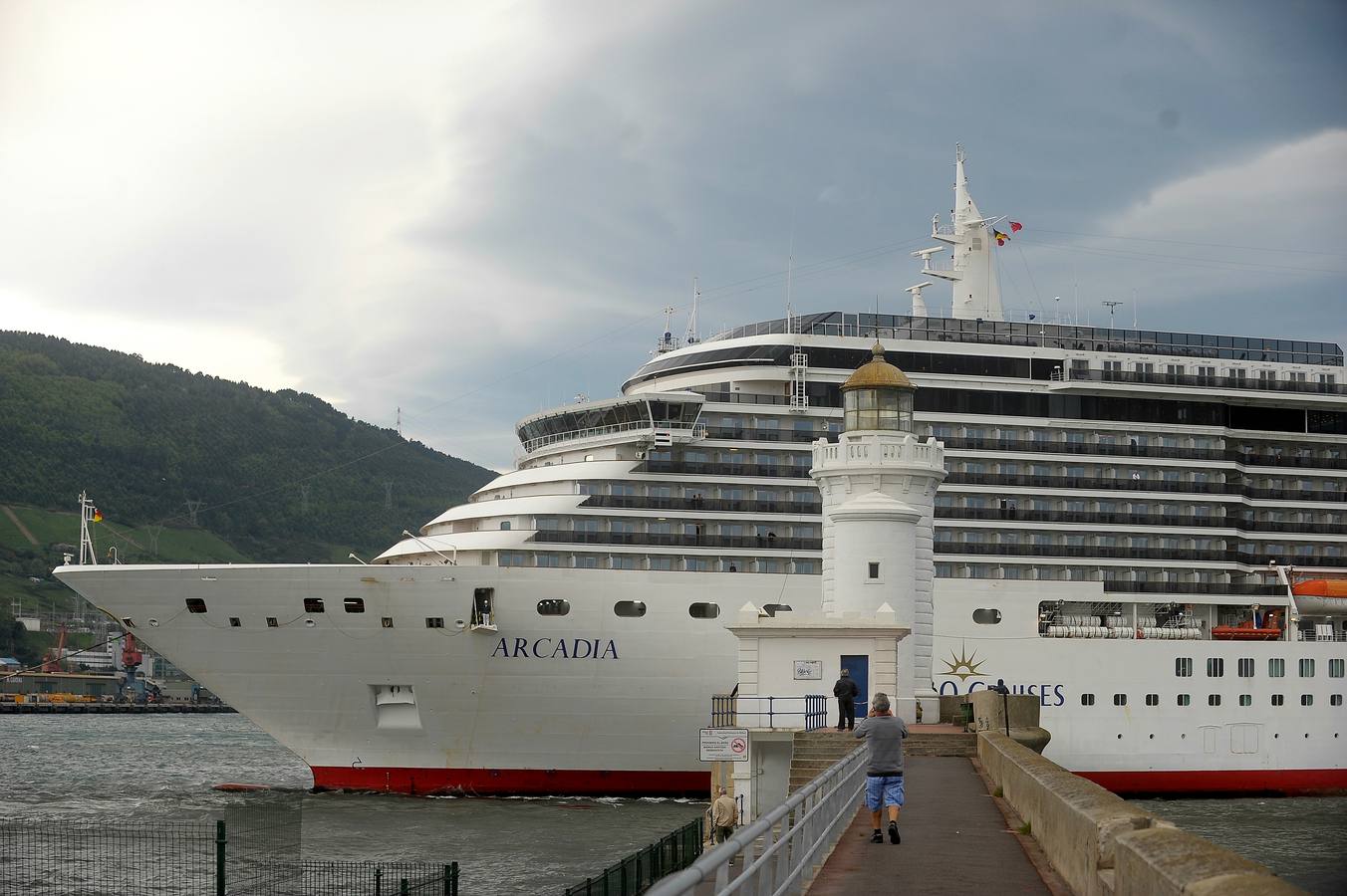 Cerca de 5.000 cruceristas llegan a Getxo