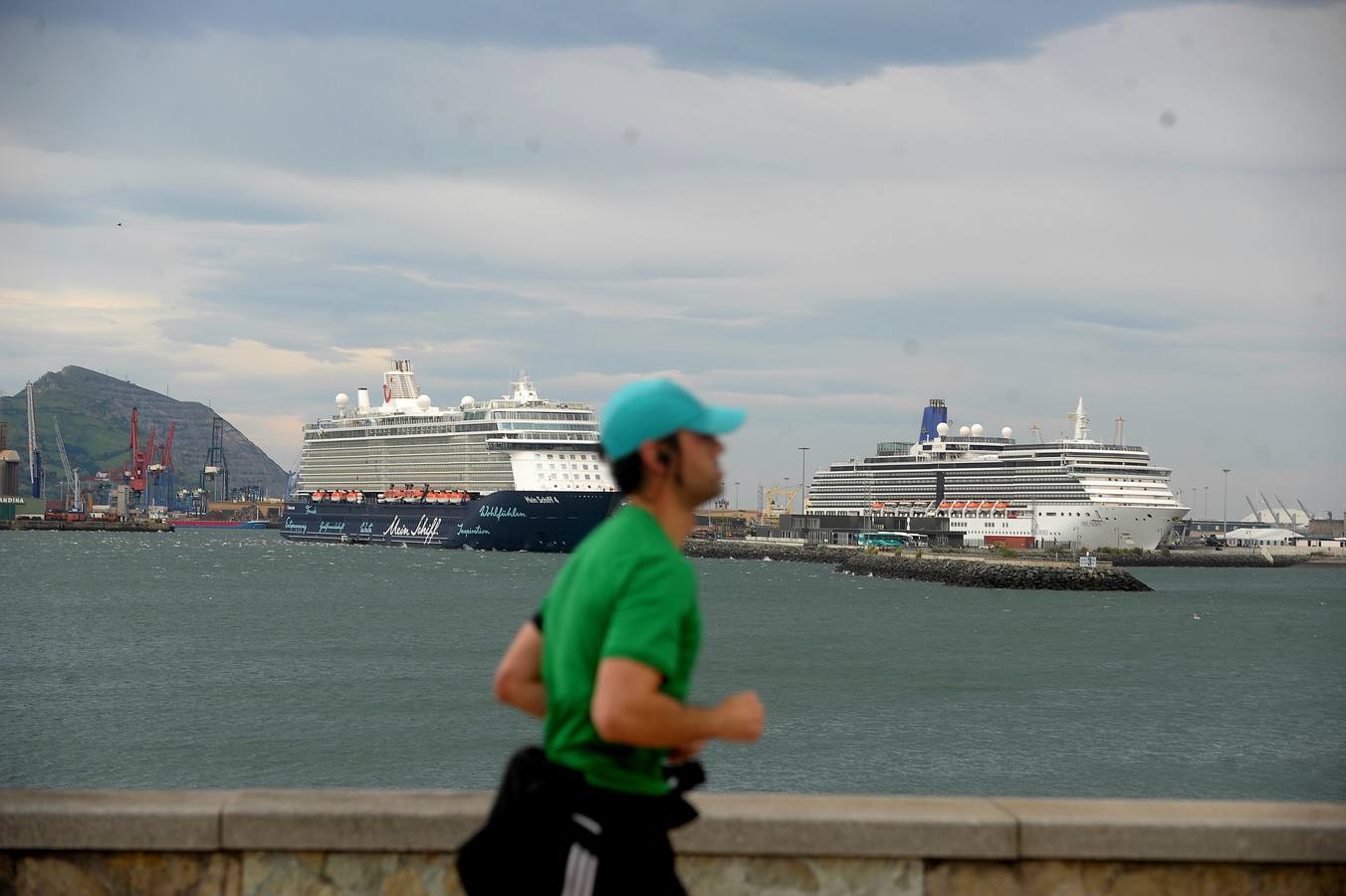 Cerca de 5.000 cruceristas llegan a Getxo